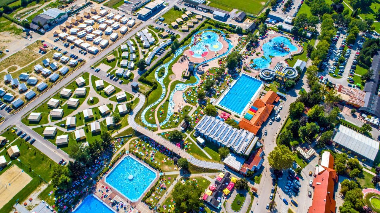 Terme Village - Mobile Homes Catez ob Savi Zewnętrze zdjęcie